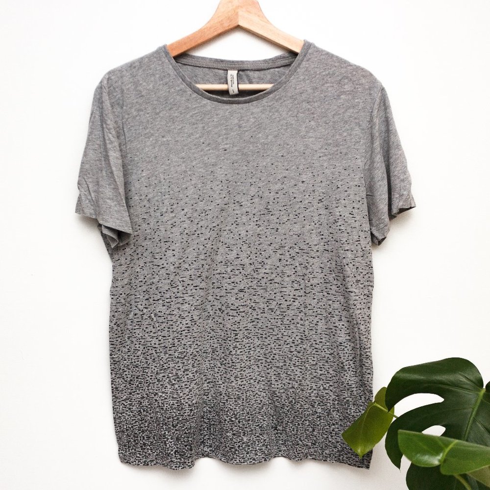 3/25$ | FRANK & OAK Grey Patterned Crew Neck Tee